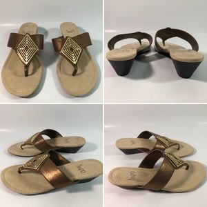 Womens Genna Impo Sandals Color Cream Size 7.5
